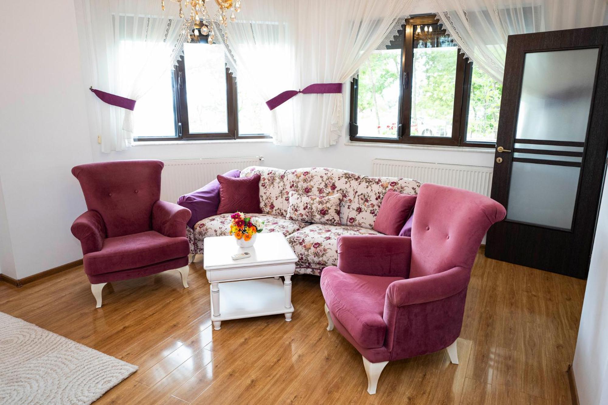 Noblesse Suite Galac Kültér fotó